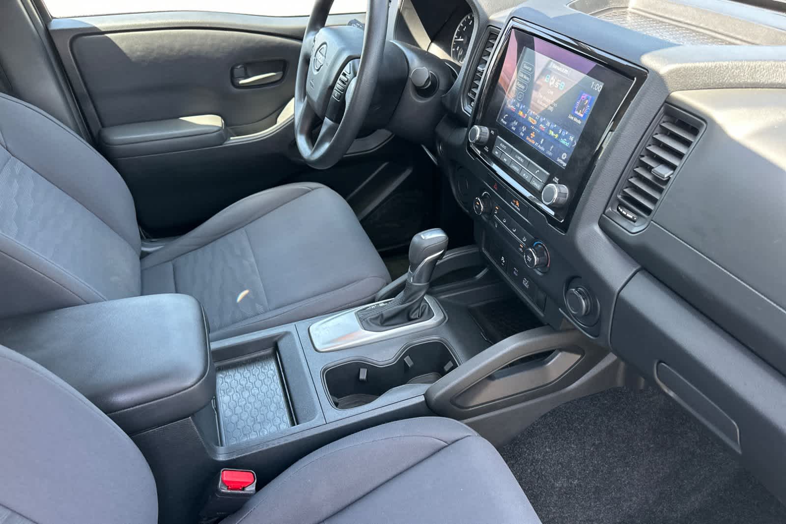 Thumbnail: 2022 Nissan Frontier - 15