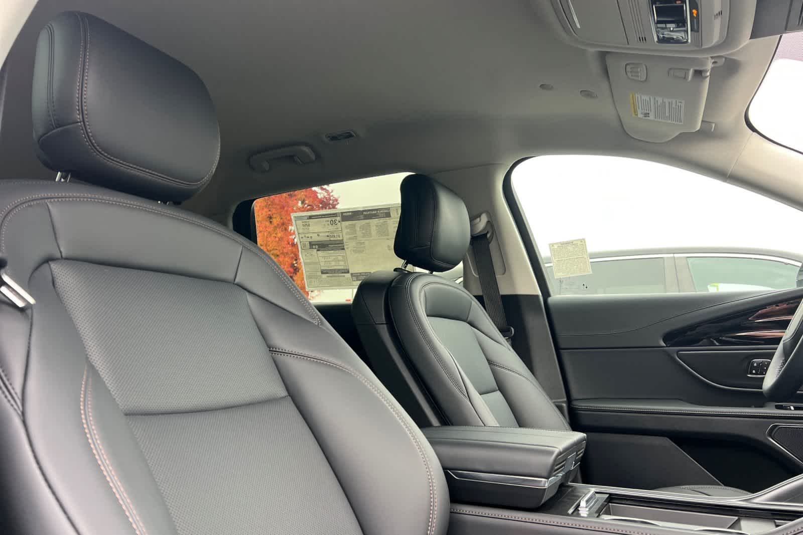 Thumbnail: 2026 Lincoln Nautilus - 18