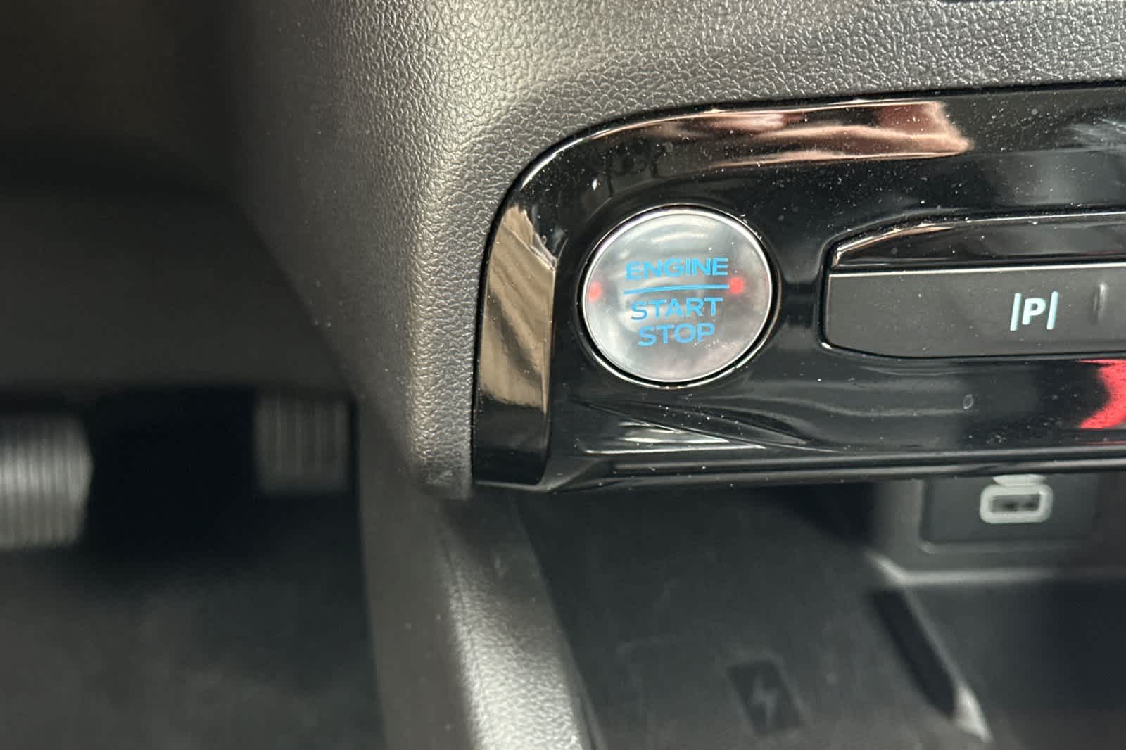 Thumbnail: 2025 Ford Escape - 23