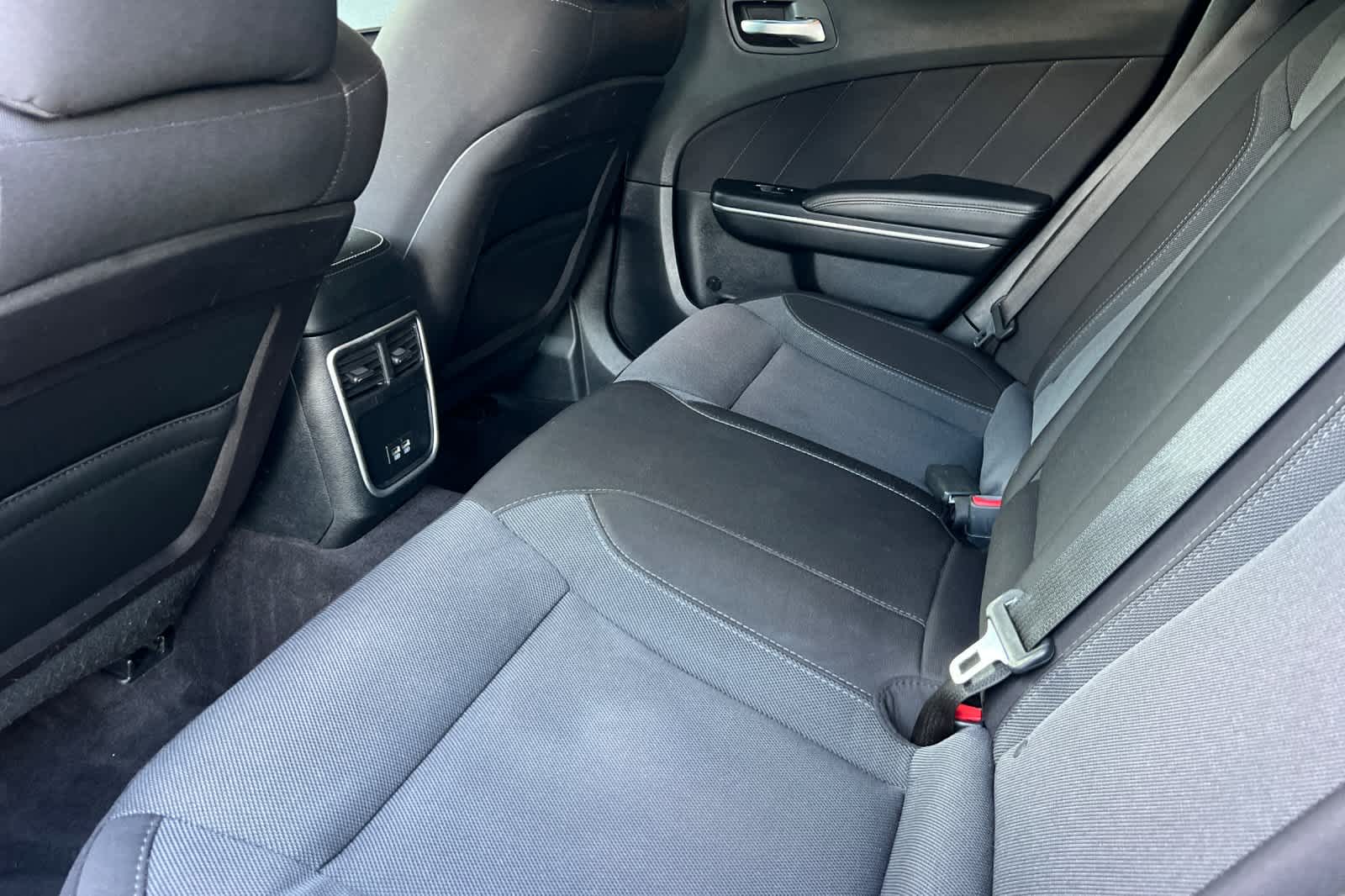 Thumbnail: 2017 Dodge Charger - 4