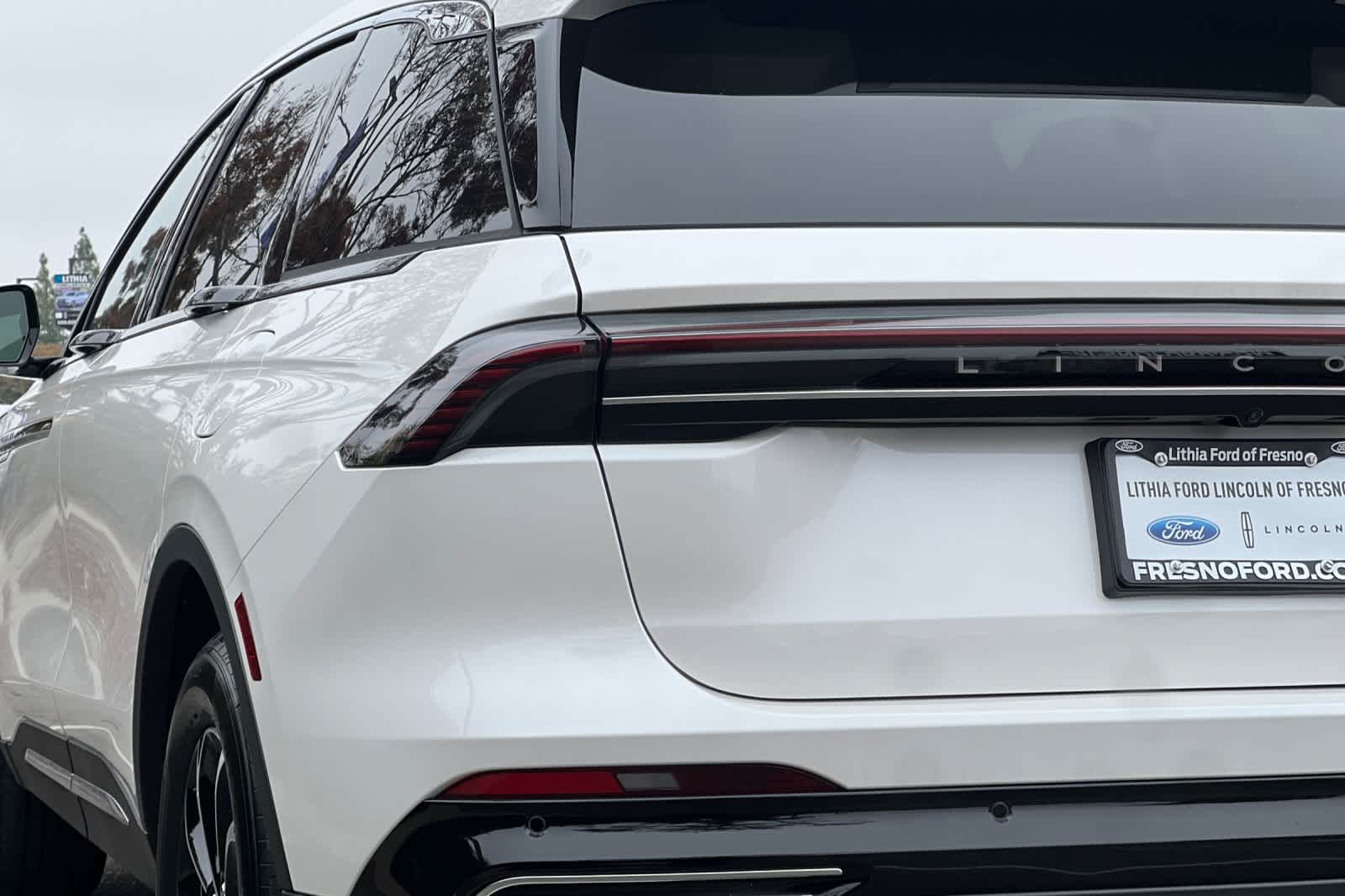 Thumbnail: 2026 Lincoln Nautilus - 28