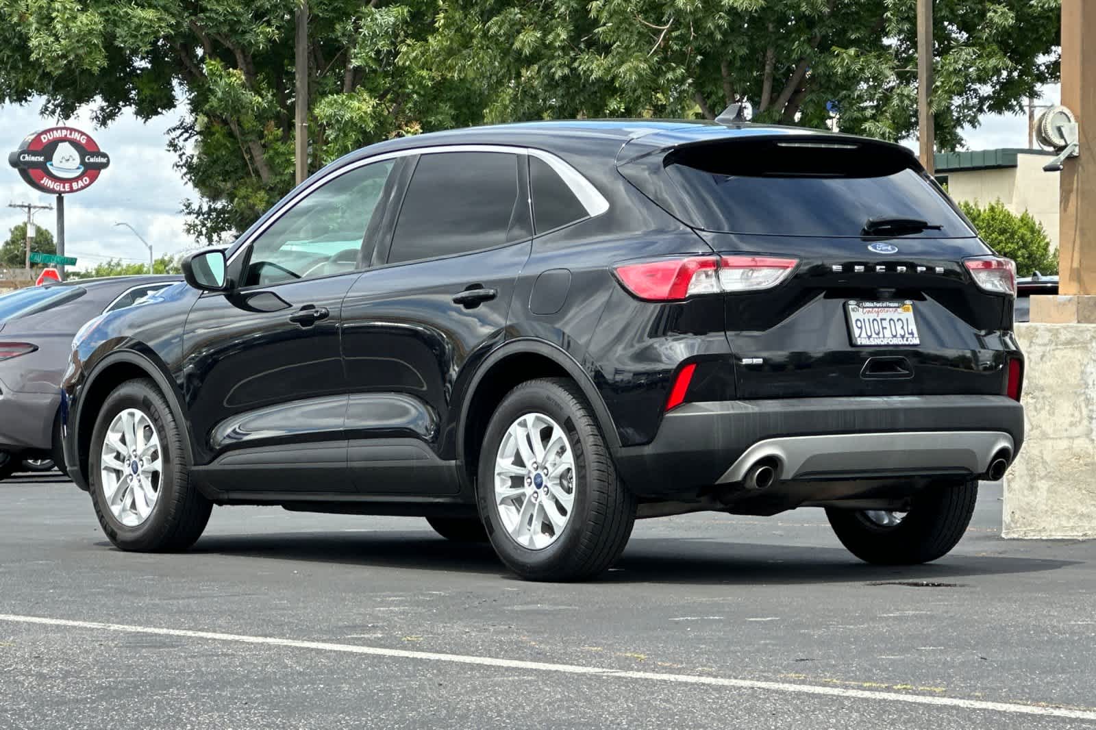 Thumbnail: 2022 Ford Escape - 6