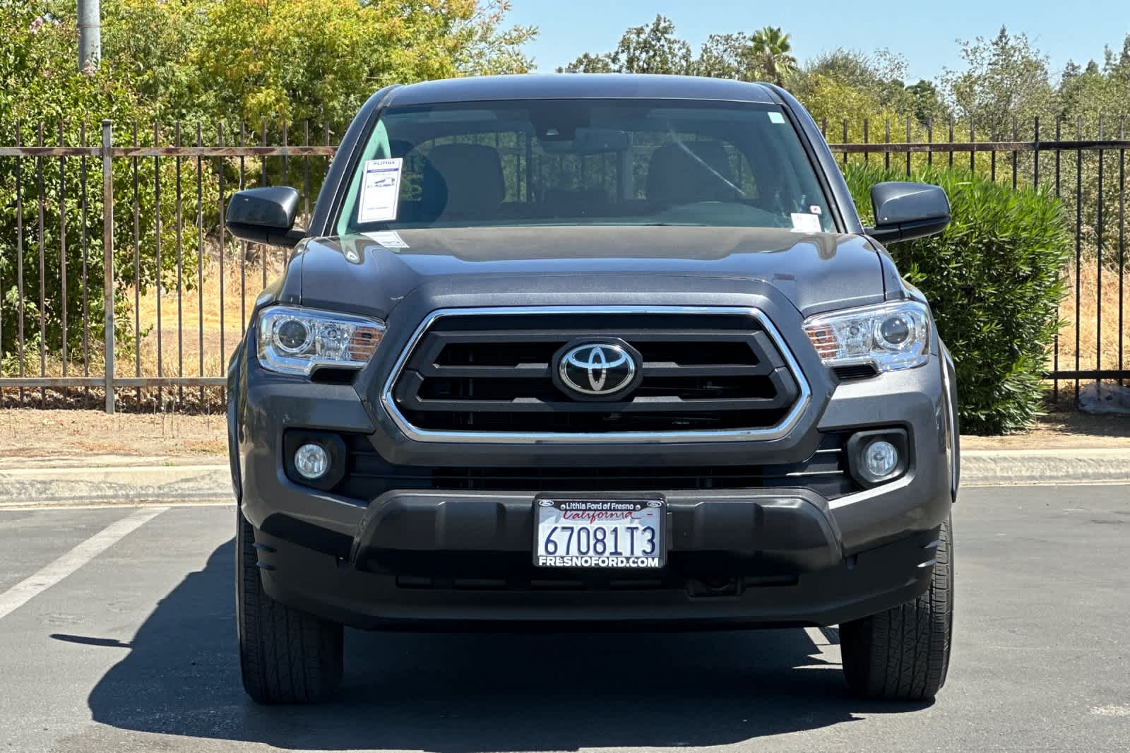 Thumbnail: 2020 Toyota Tacoma - 11