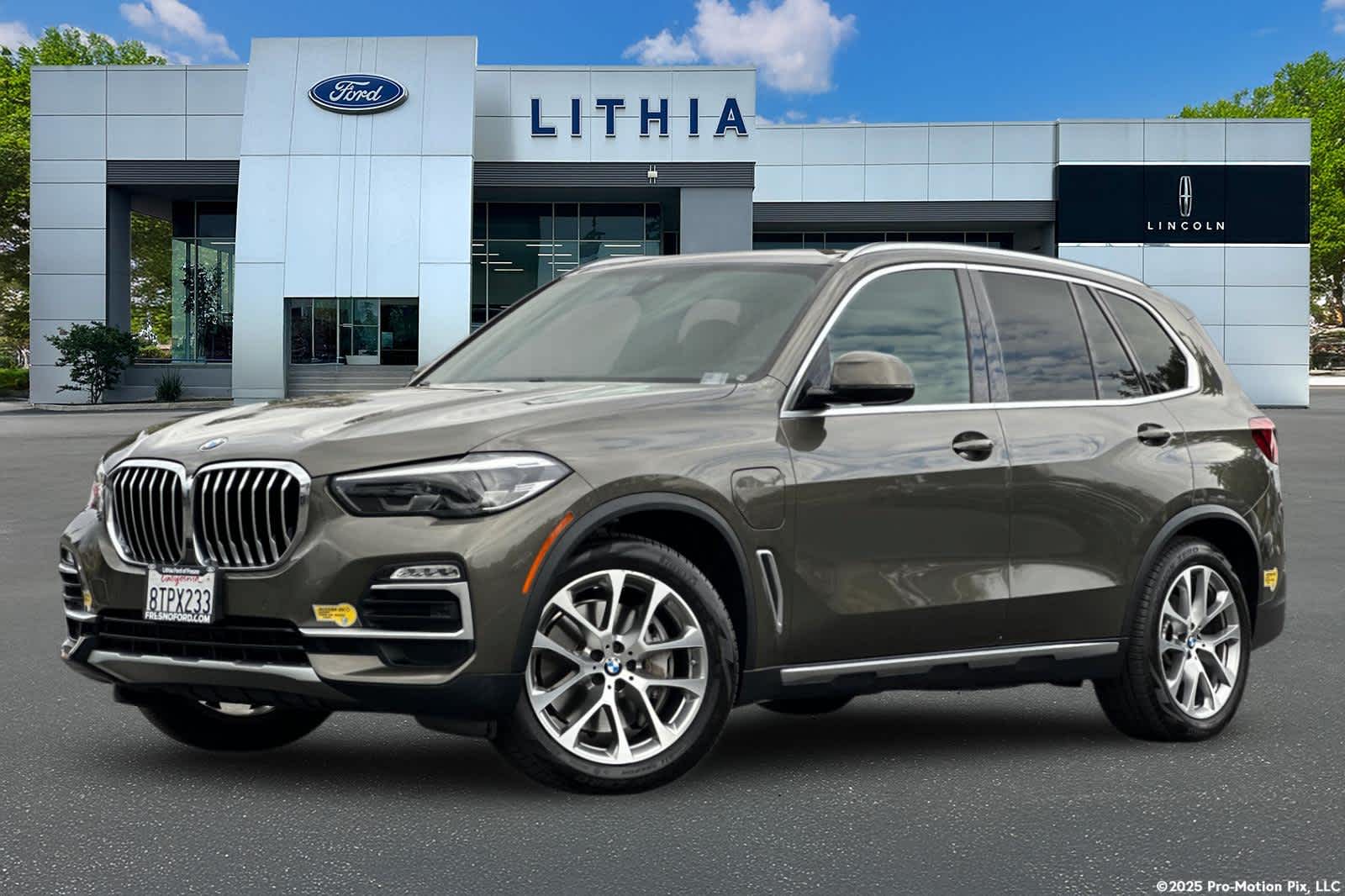 Thumbnail: 2021 BMW X5 - 1