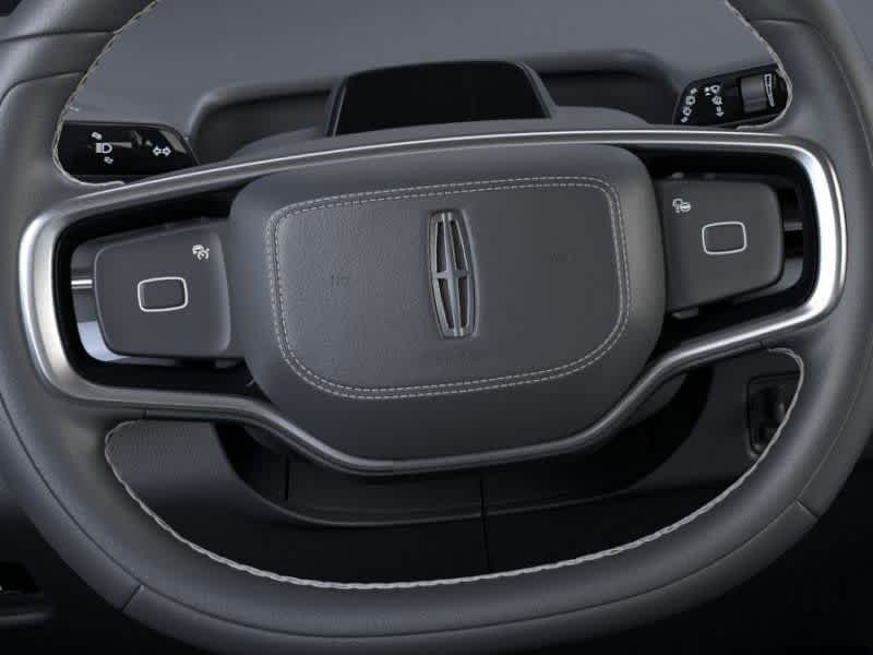 Thumbnail: 2026 Lincoln Navigator L - 13