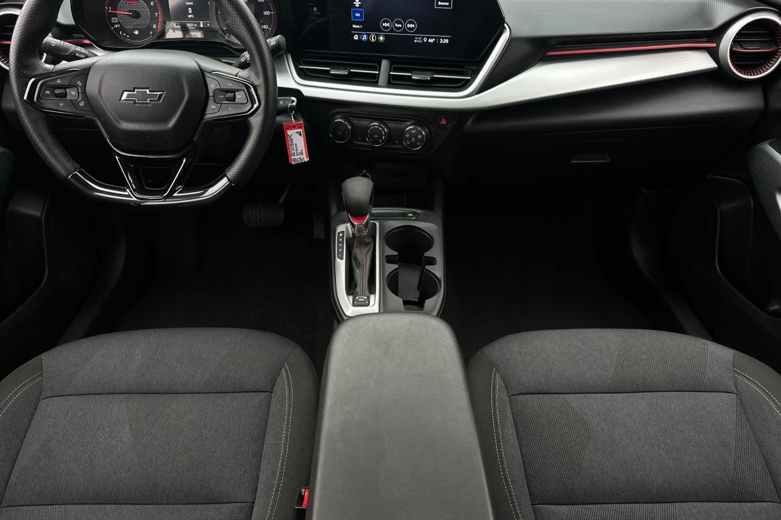 Thumbnail: 2025 Chevrolet Trax - 3