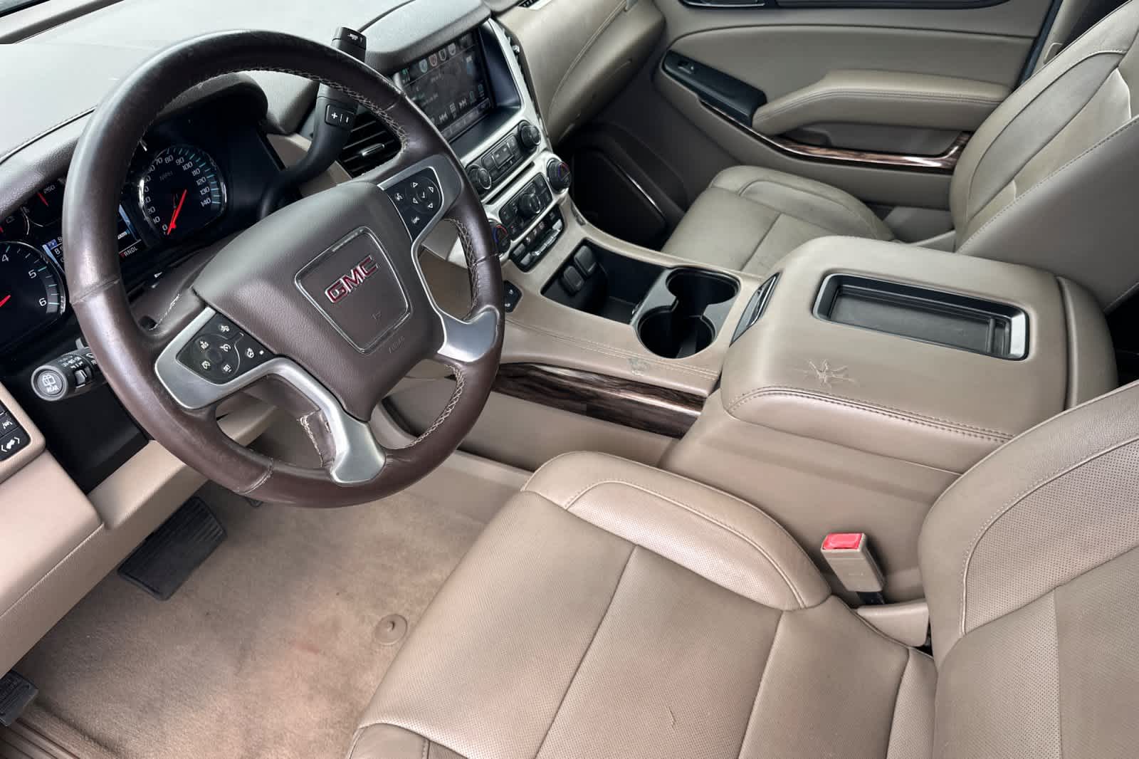 Thumbnail: 2019 GMC Yukon XL - 10