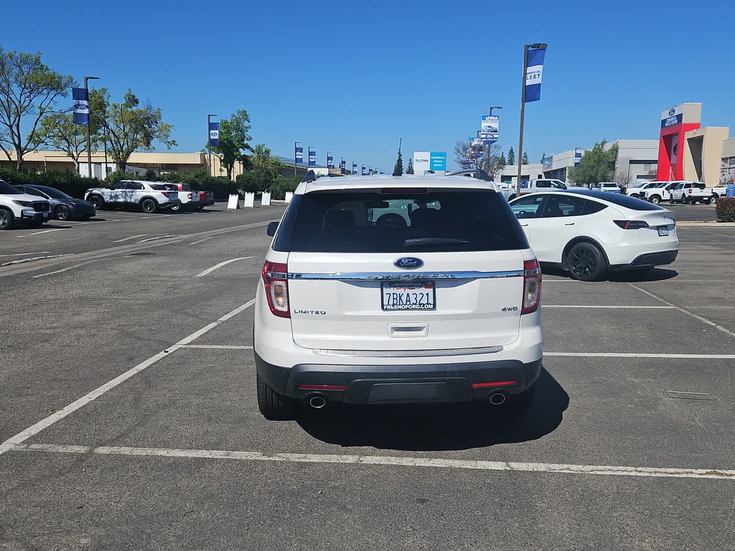 Thumbnail: 2014 Ford Explorer - 7