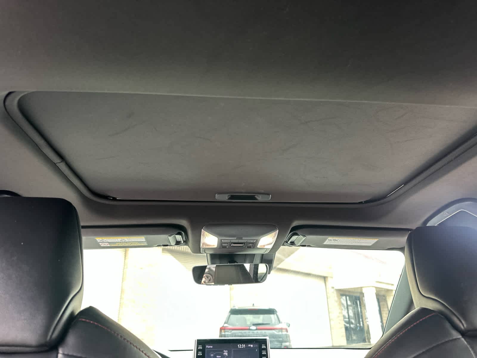 Thumbnail: 2022 Toyota RAV4 - 13