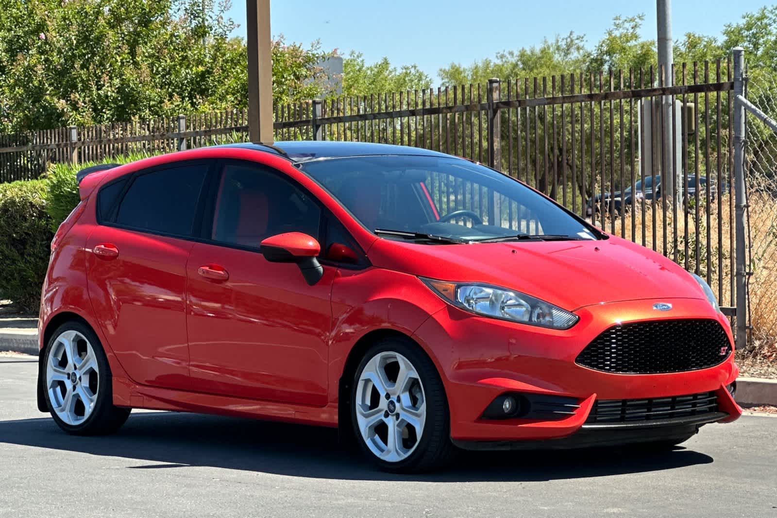 Thumbnail: 2014 Ford Fiesta - 9