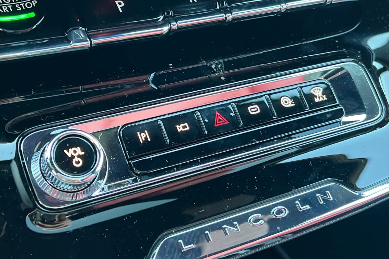 Thumbnail: 2026 Lincoln Corsair - 22