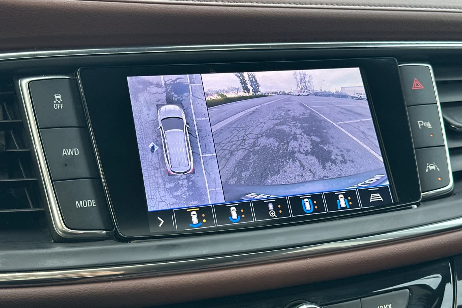 Thumbnail: 2021 Buick Enclave - 22