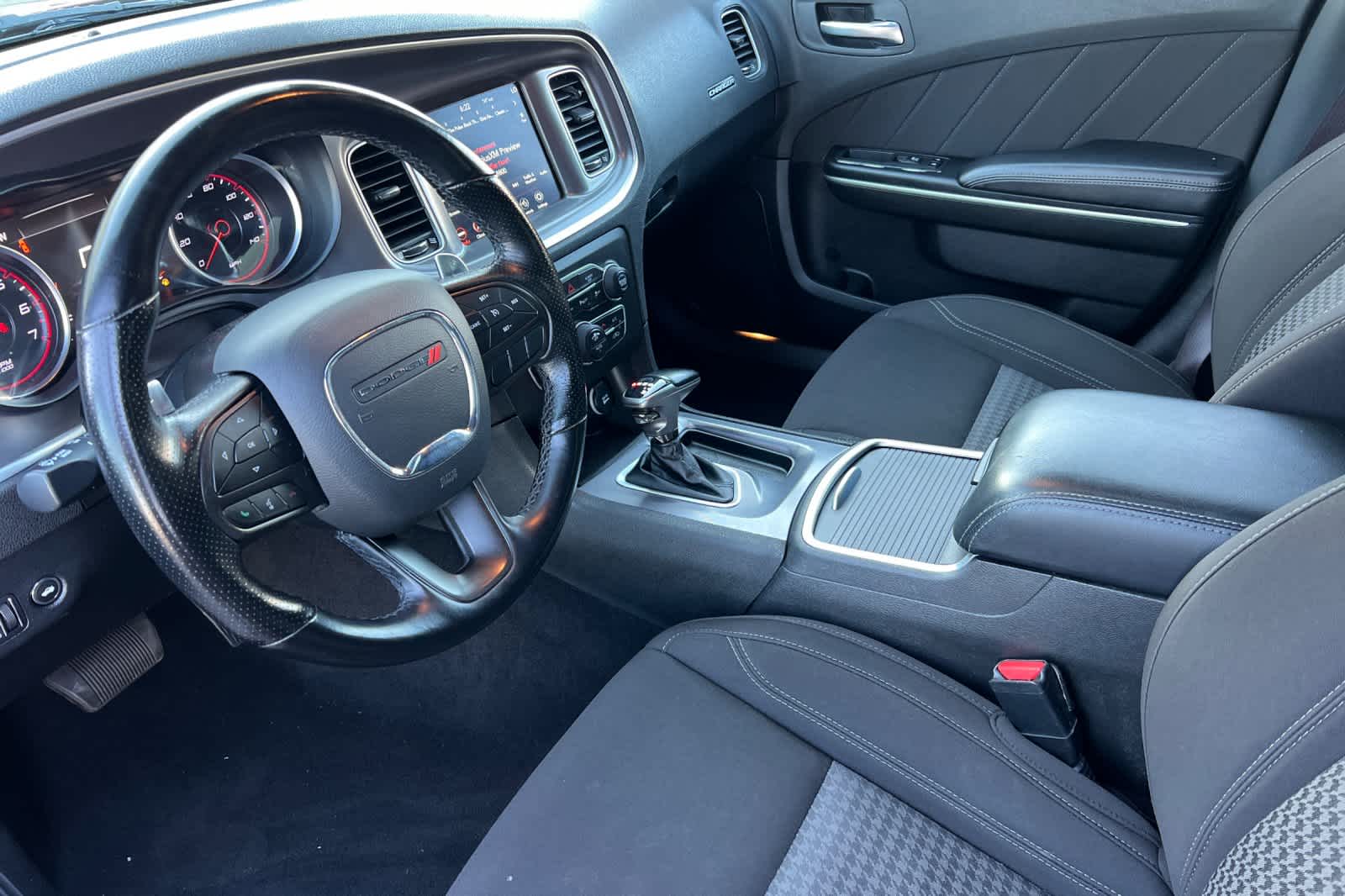 Thumbnail: 2022 Dodge Charger - 12