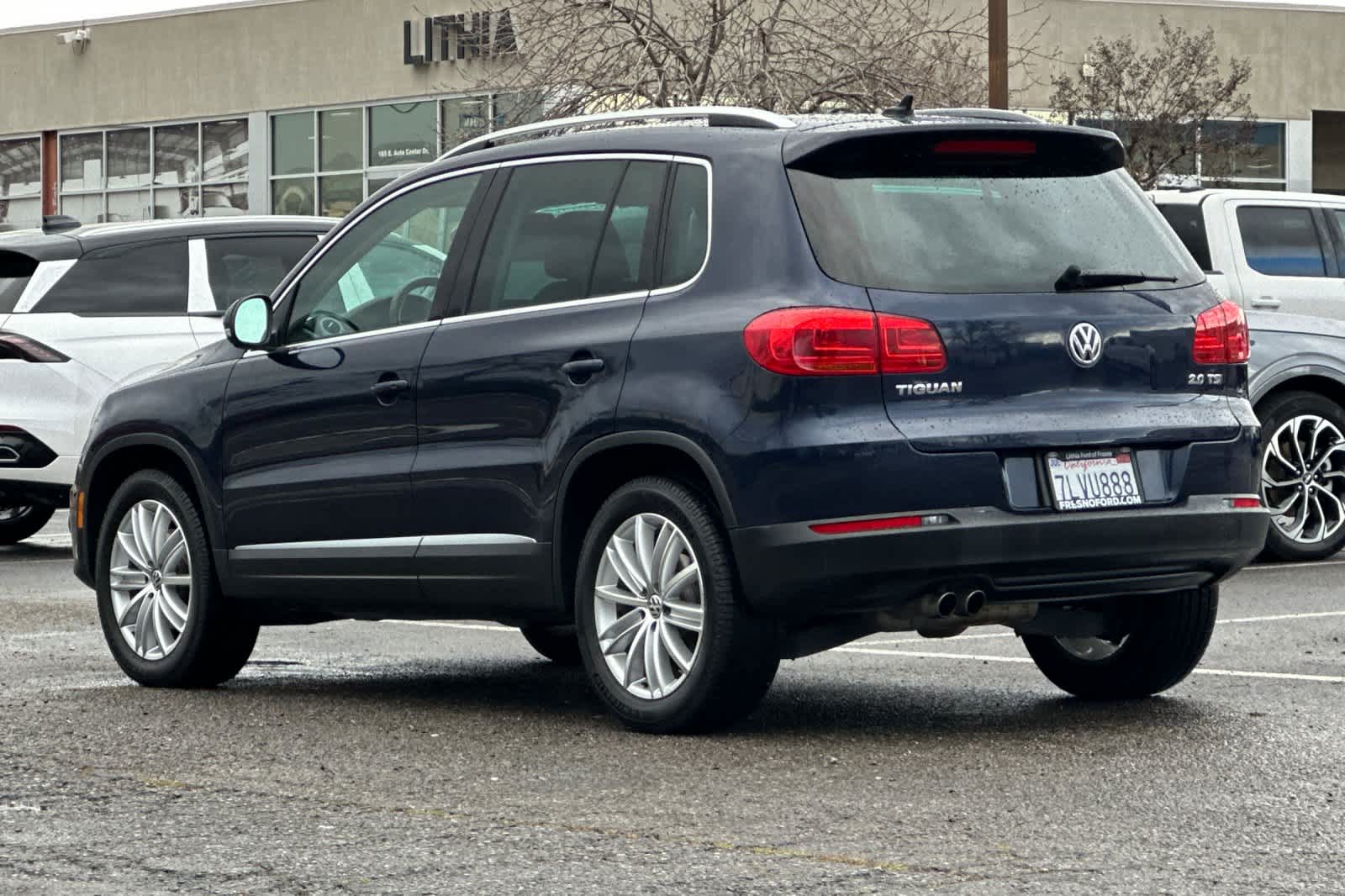 Thumbnail: 2014 Volkswagen Tiguan - 6
