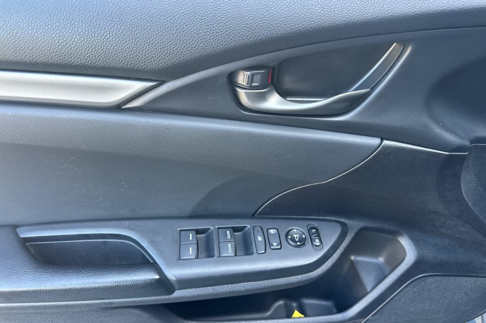 2020 Honda Civic Sport 12