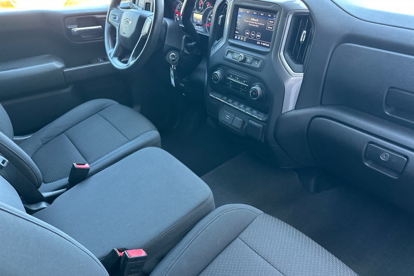 Thumbnail: 2020 Chevrolet Silverado 1500 - 15