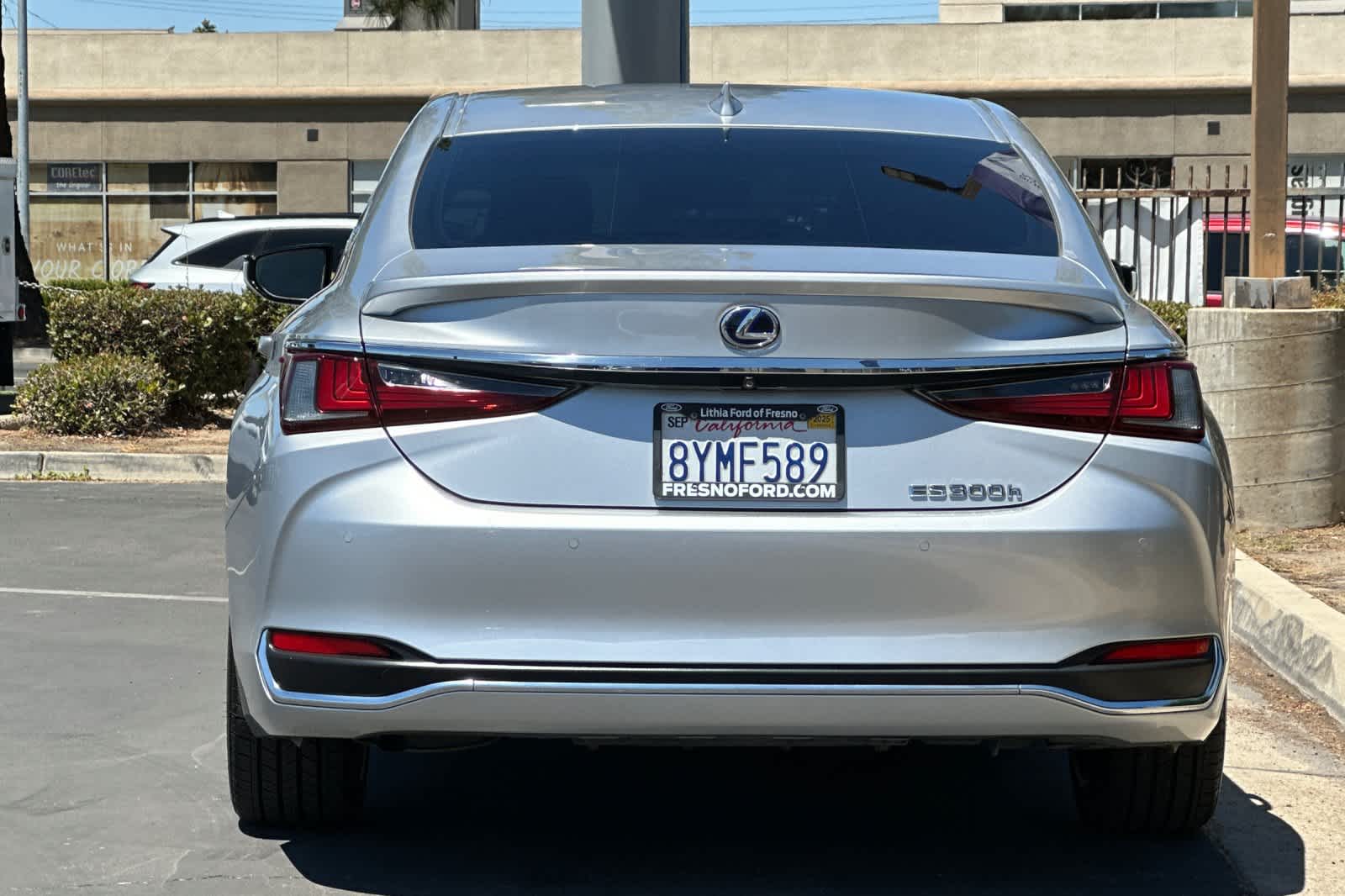 Thumbnail: 2019 Lexus ES - 8
