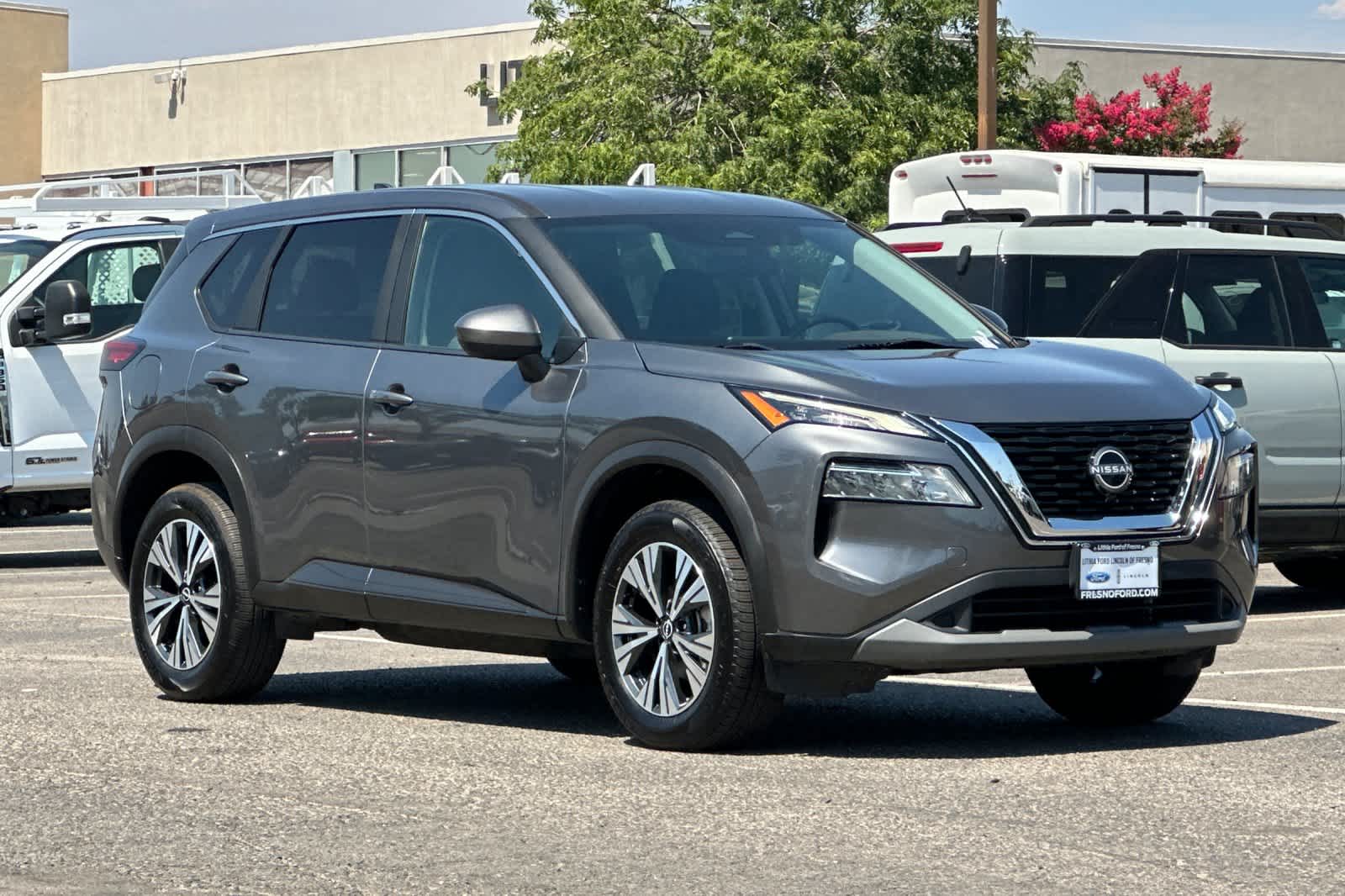 Thumbnail: 2023 Nissan Rogue - 9