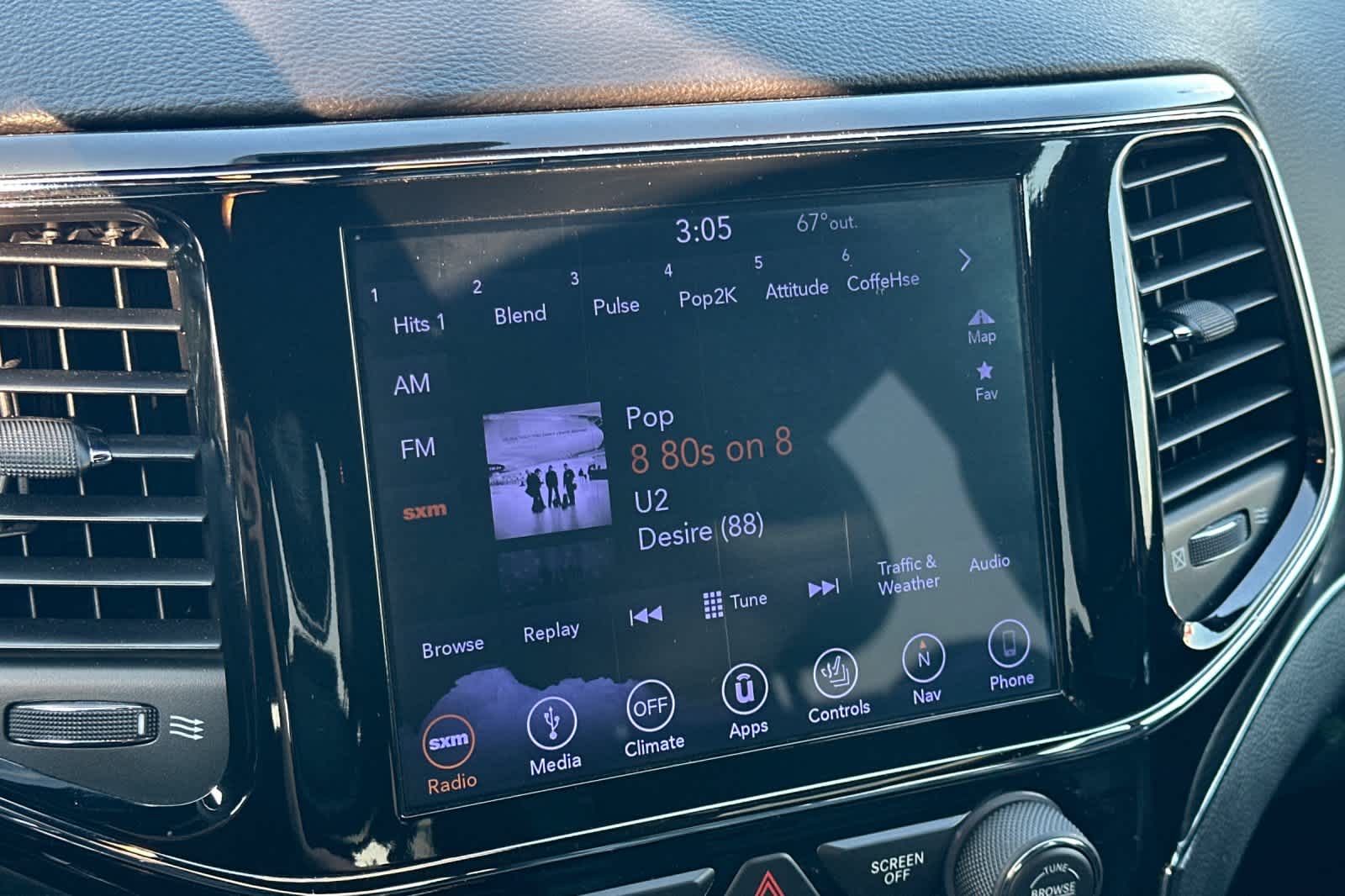 Thumbnail: 2019 Jeep Grand Cherokee - 18