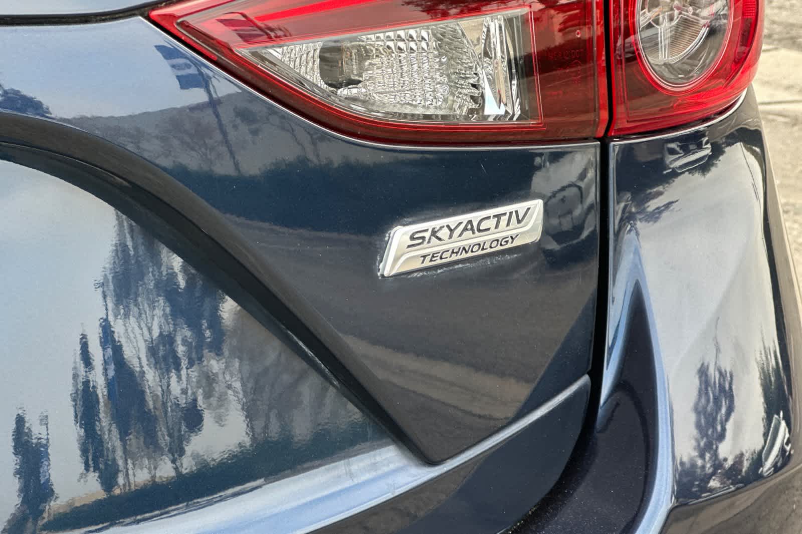 Thumbnail: 2017 Mazda Mazda3 - 26