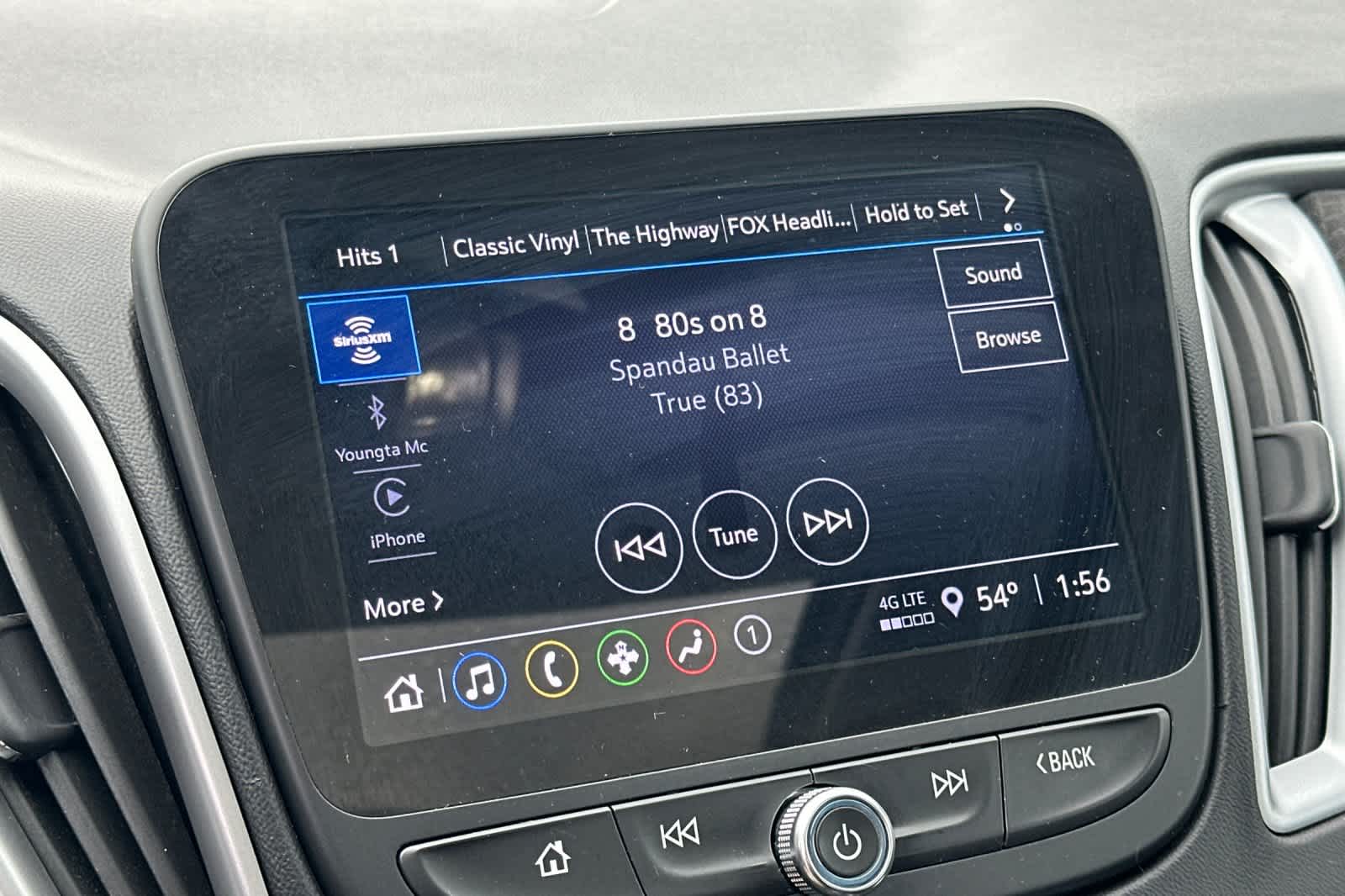 Thumbnail: 2023 Chevrolet Malibu - 17