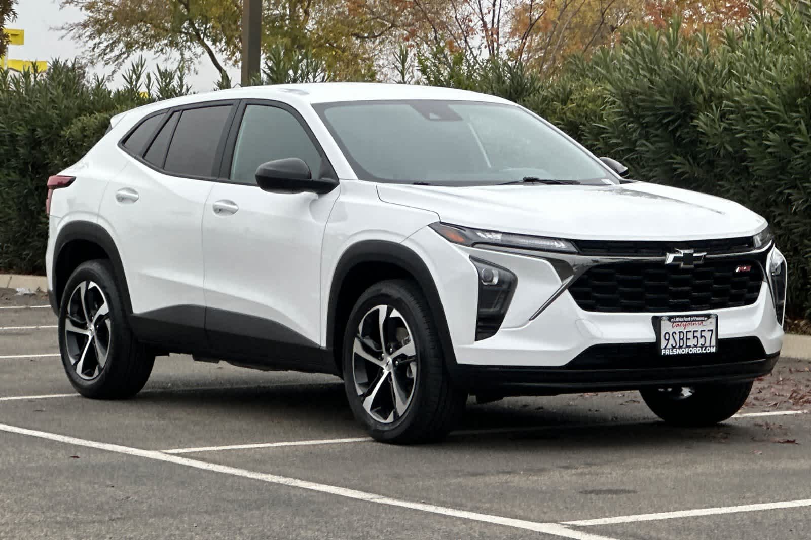 Thumbnail: 2025 Chevrolet Trax - 10