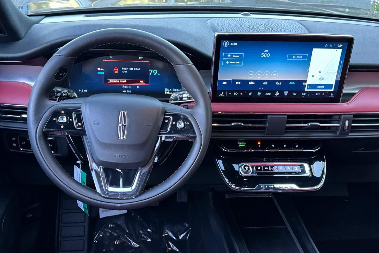 Thumbnail: 2025 Lincoln Corsair - 15