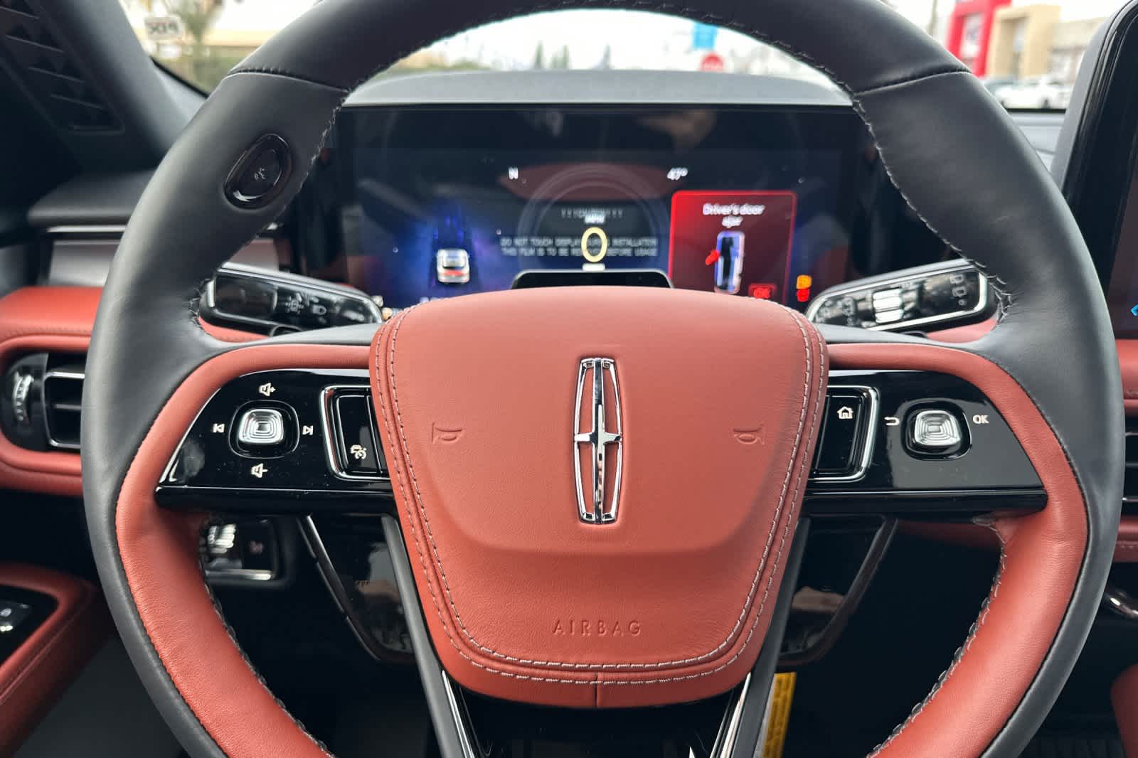 Thumbnail: 2026 Lincoln Aviator - 26