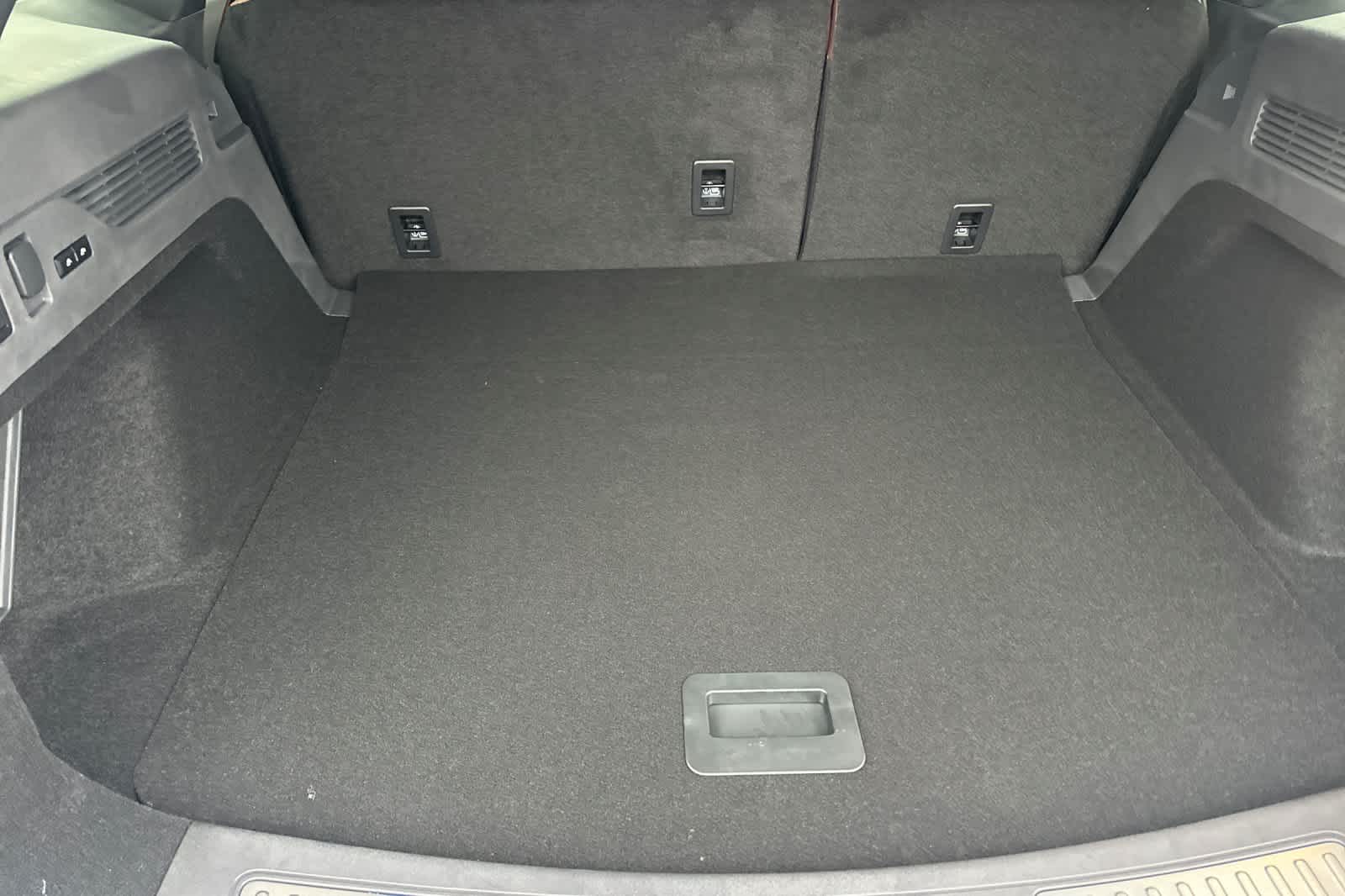 Thumbnail: 2026 Lincoln Nautilus - 16