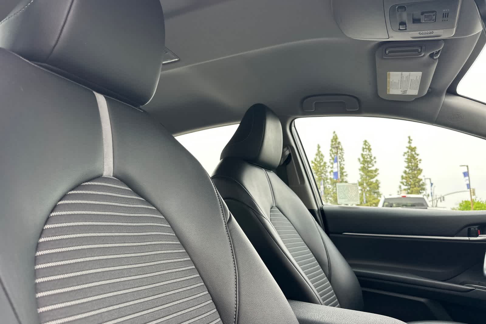 Thumbnail: 2023 Toyota Camry - 17