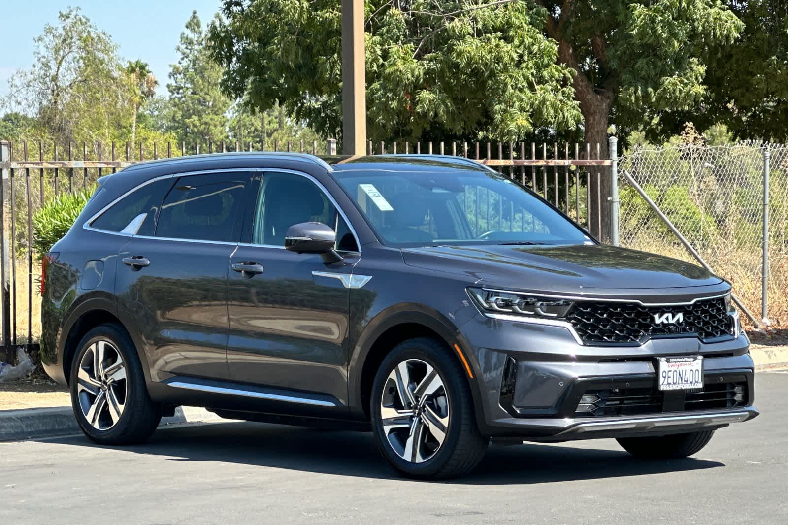 Thumbnail: 2023 Kia Sorento - 9