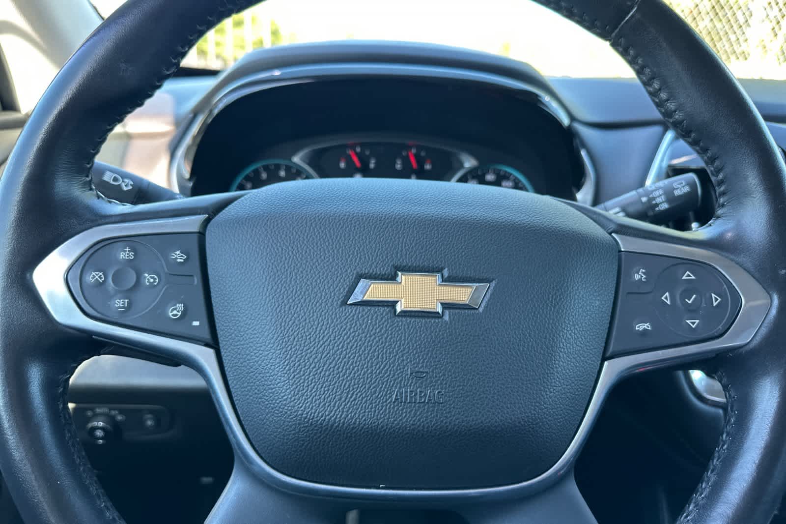 Thumbnail: 2021 Chevrolet Traverse - 22