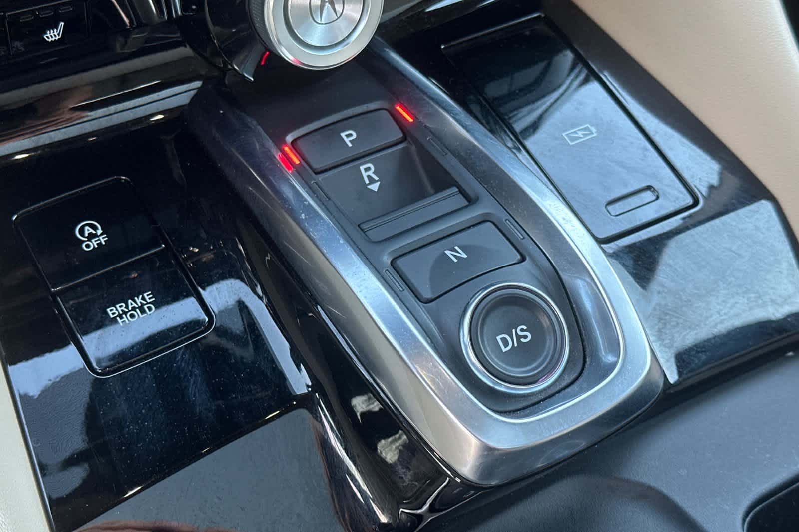 Thumbnail: 2022 Acura MDX - 24