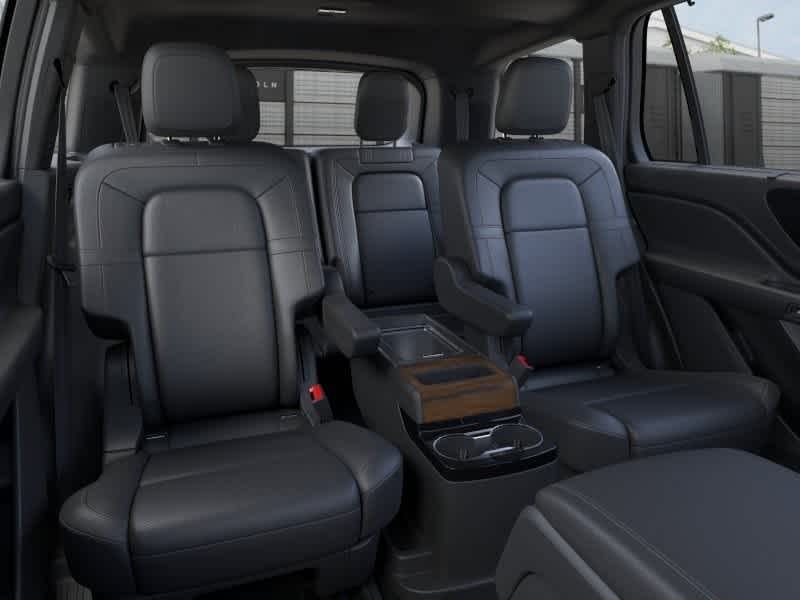 Thumbnail: 2026 Lincoln Aviator - 12