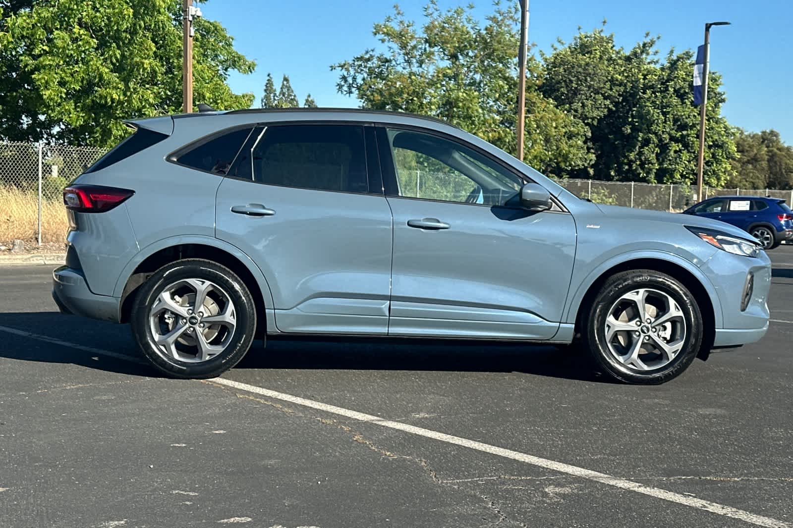 Thumbnail: 2023 Ford Escape - 9