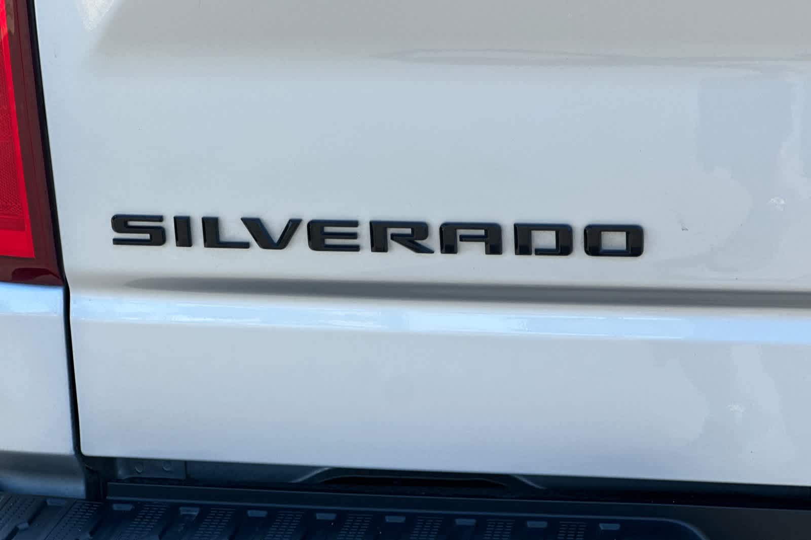 Thumbnail: 2020 Chevrolet Silverado 1500 - 25