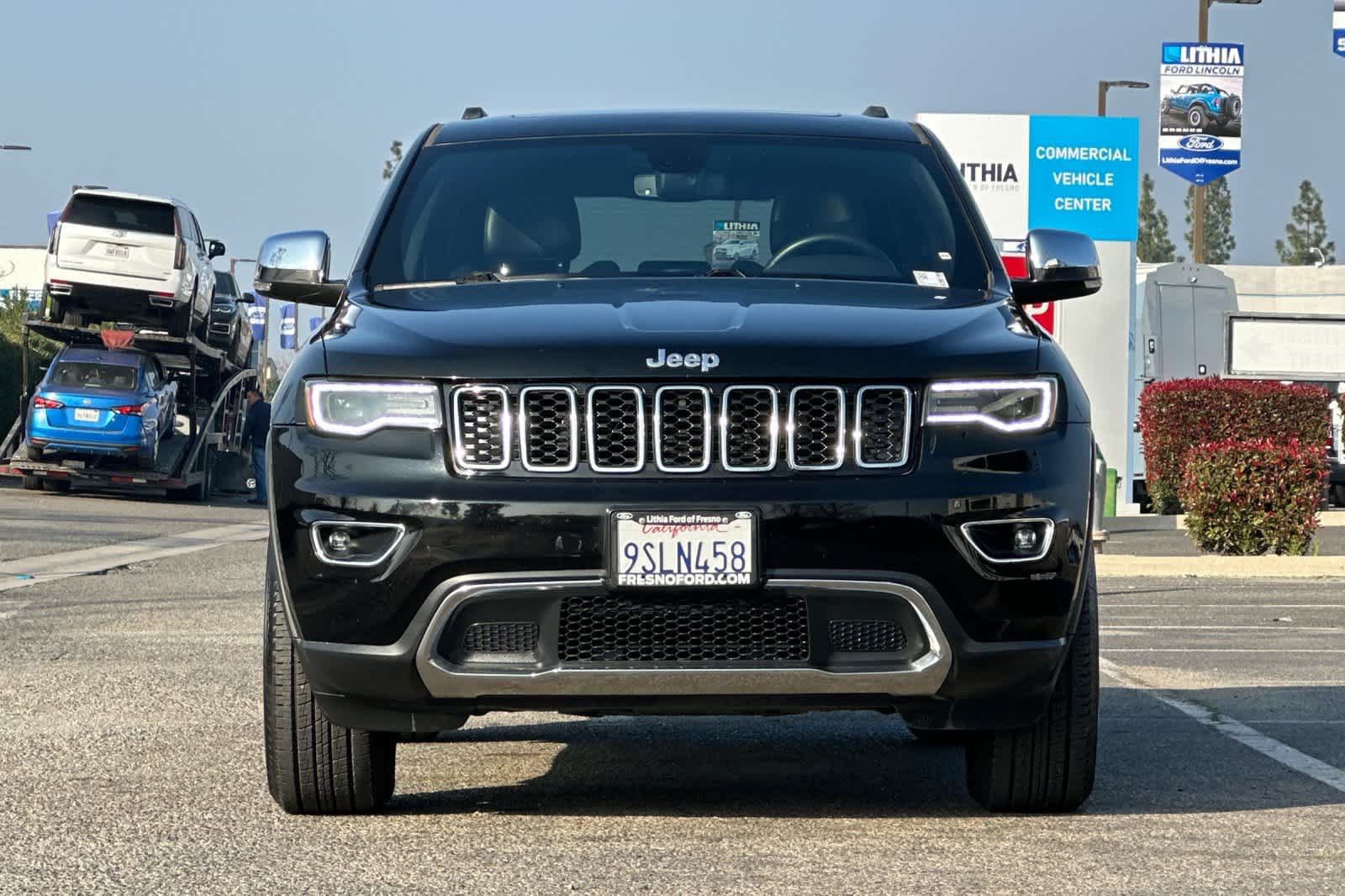 Thumbnail: 2019 Jeep Grand Cherokee - 10