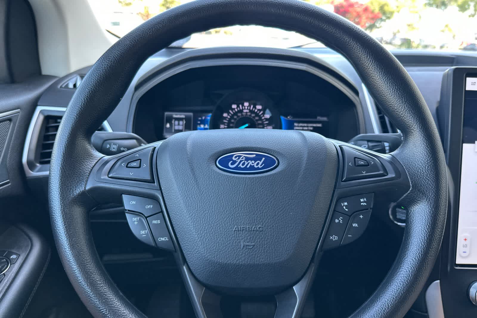 Thumbnail: 2024 Ford Edge - 23