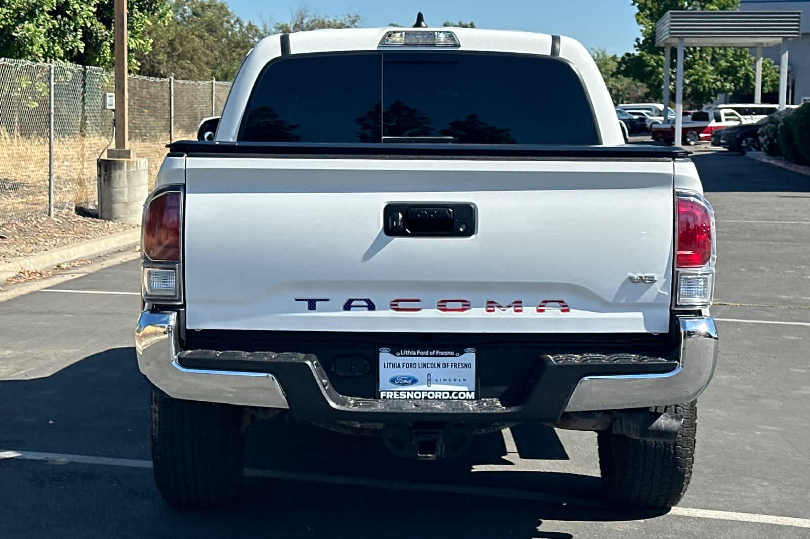 Thumbnail: 2023 Toyota Tacoma - 8