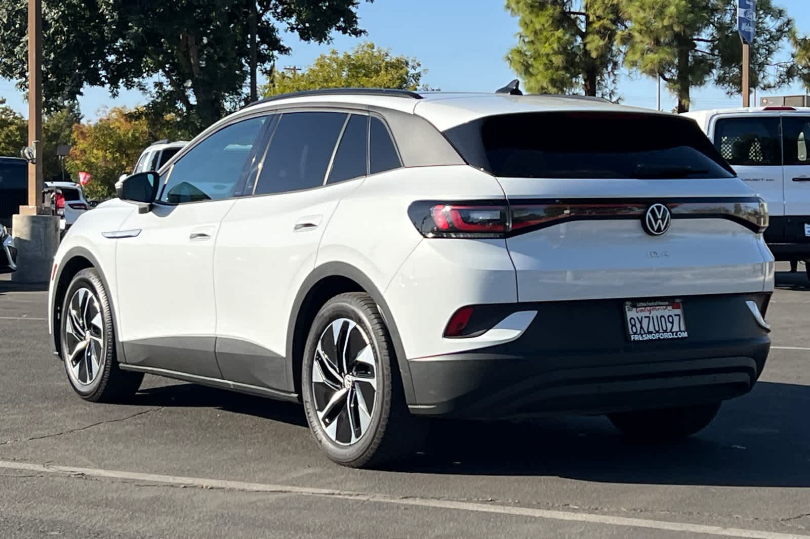 Thumbnail: 2021 Volkswagen ID.4 - 6