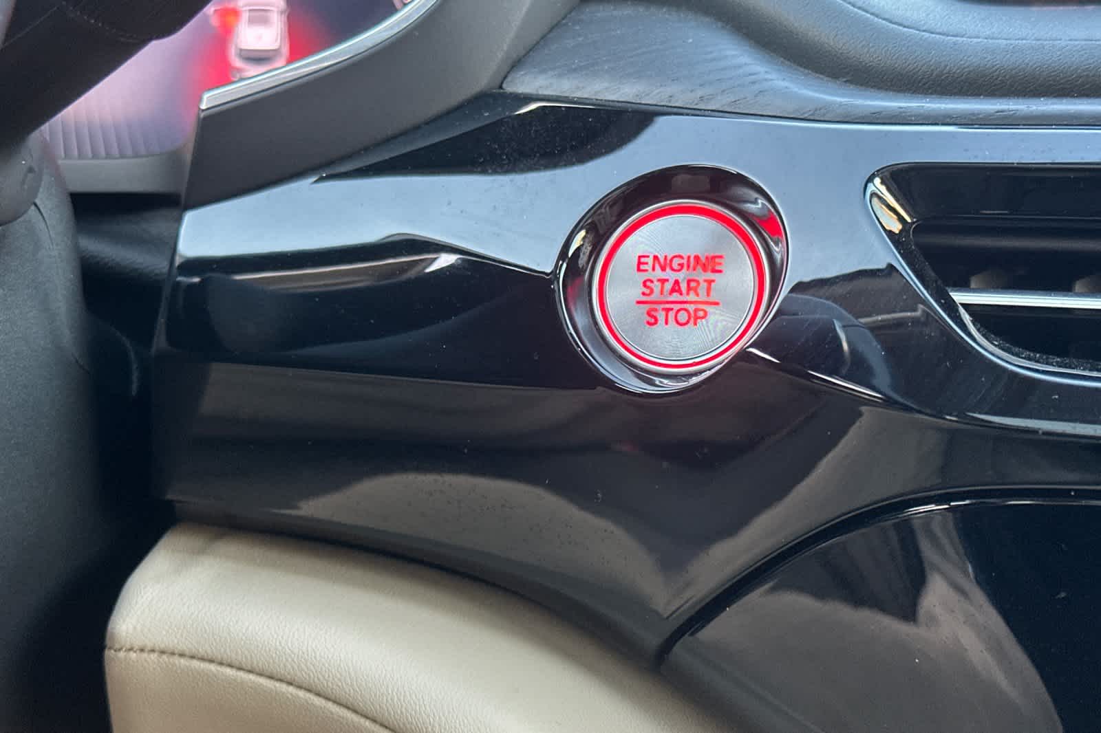 Thumbnail: 2022 Acura MDX - 25