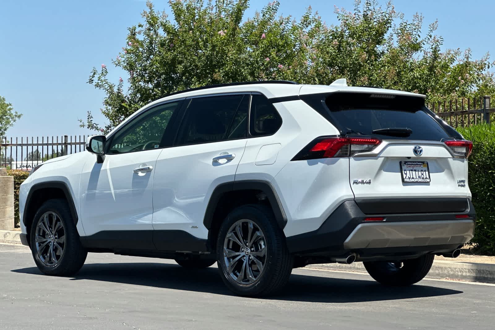 Thumbnail: 2023 Toyota RAV4 - 6