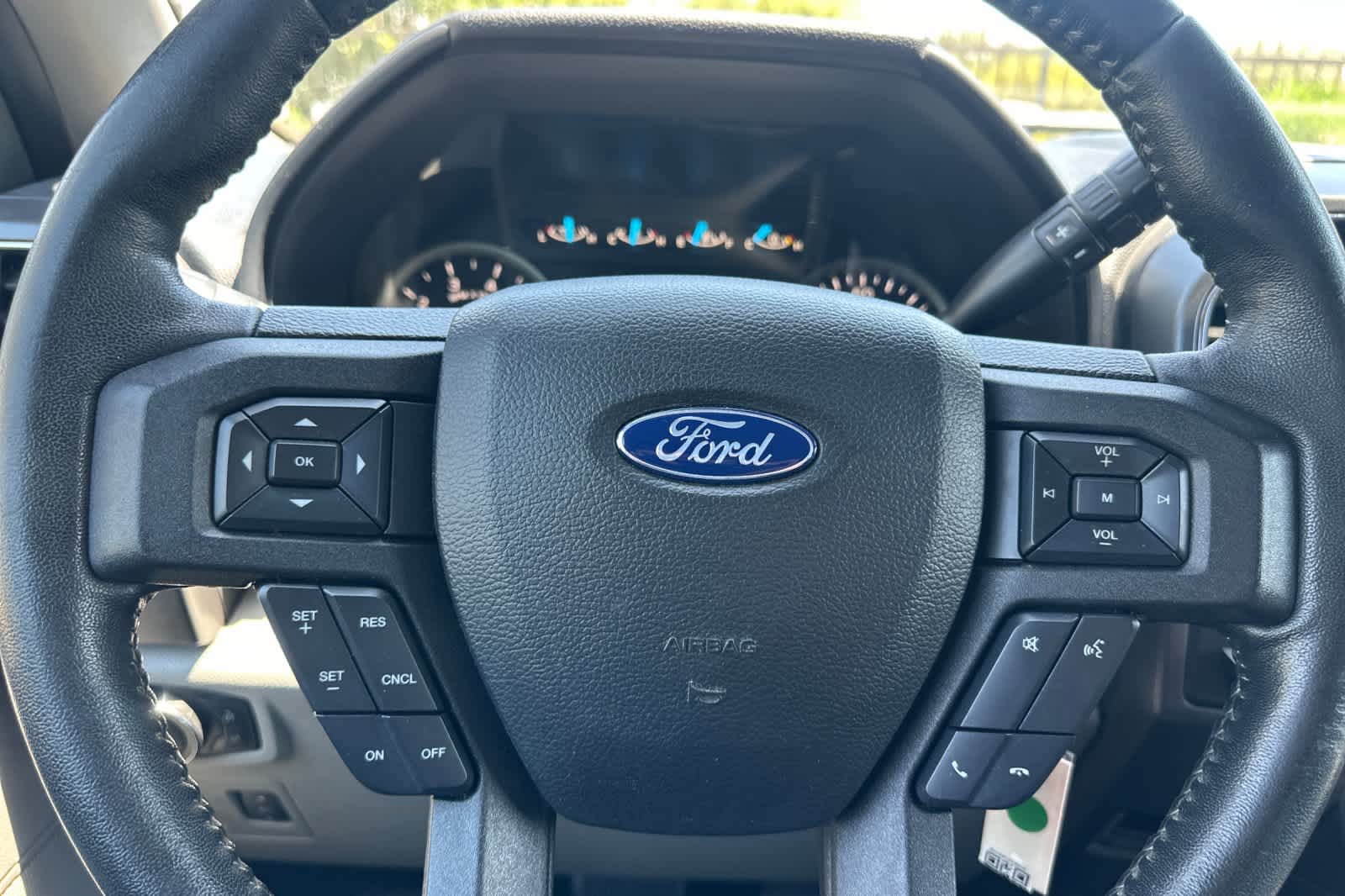 Thumbnail: 2018 Ford F-150 - 21
