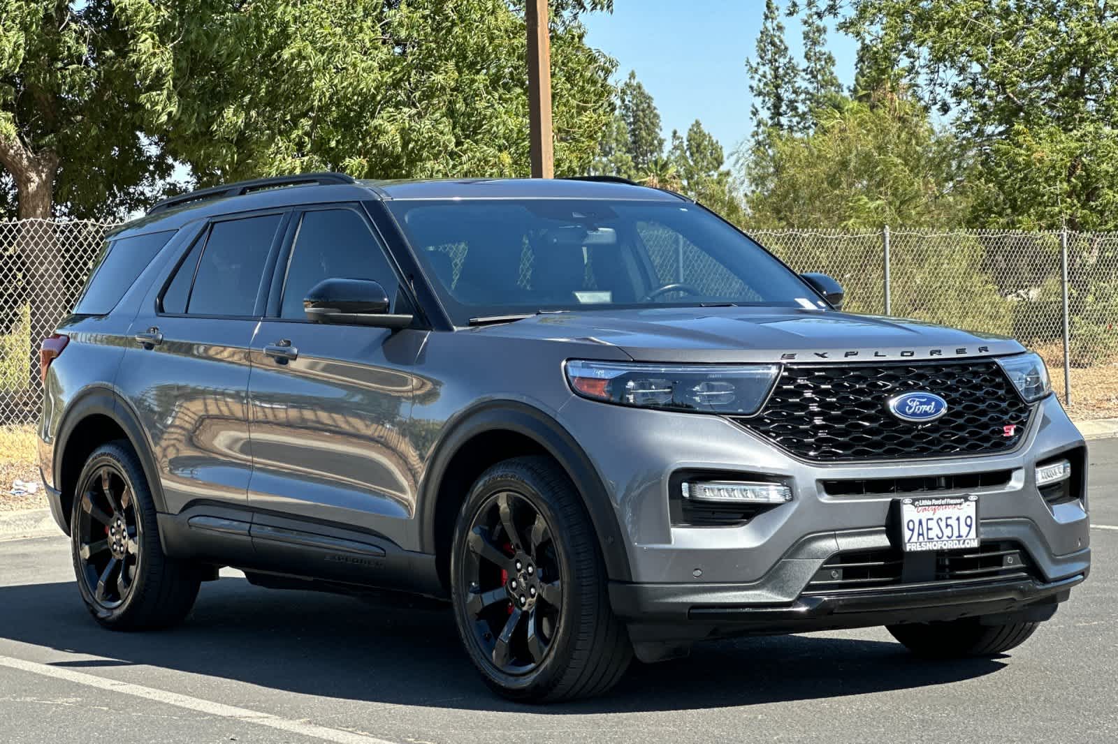 Thumbnail: 2022 Ford Explorer - 9