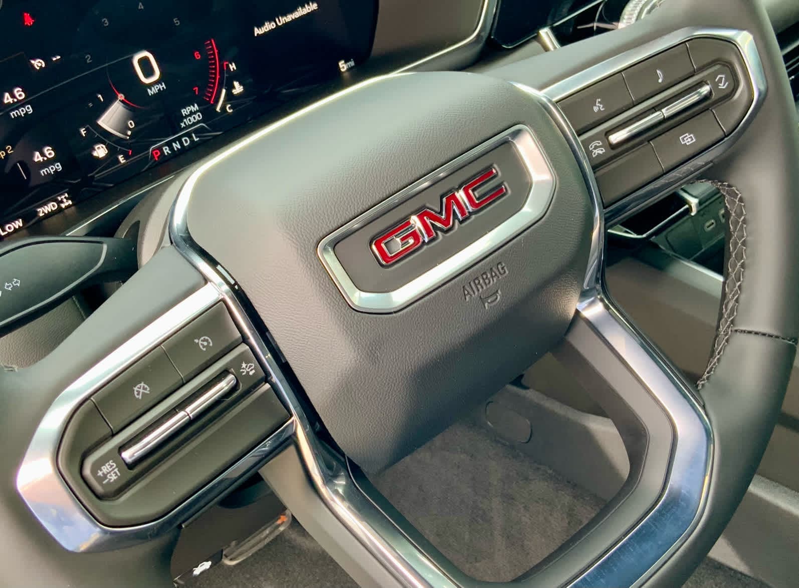 2026 GMC Canyon Elevation - Photo 32
