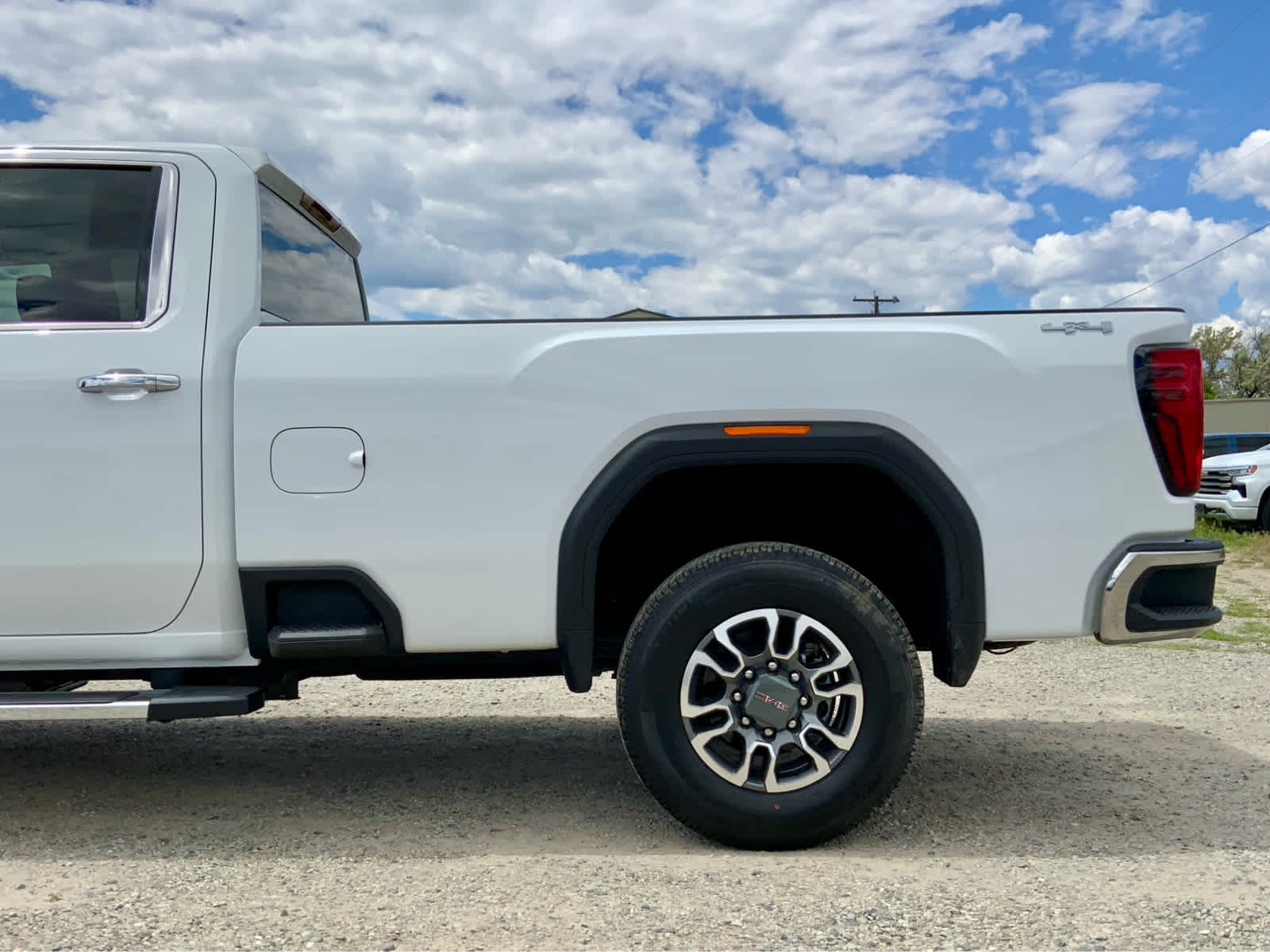 Thumbnail: 2026 GMC Sierra 2500 - 12
