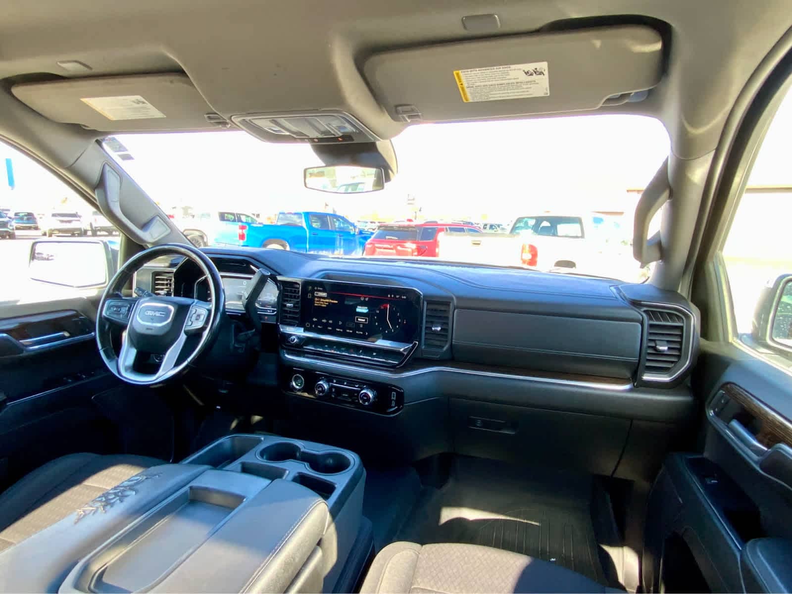 Thumbnail: 2023 GMC Sierra 1500 - 37