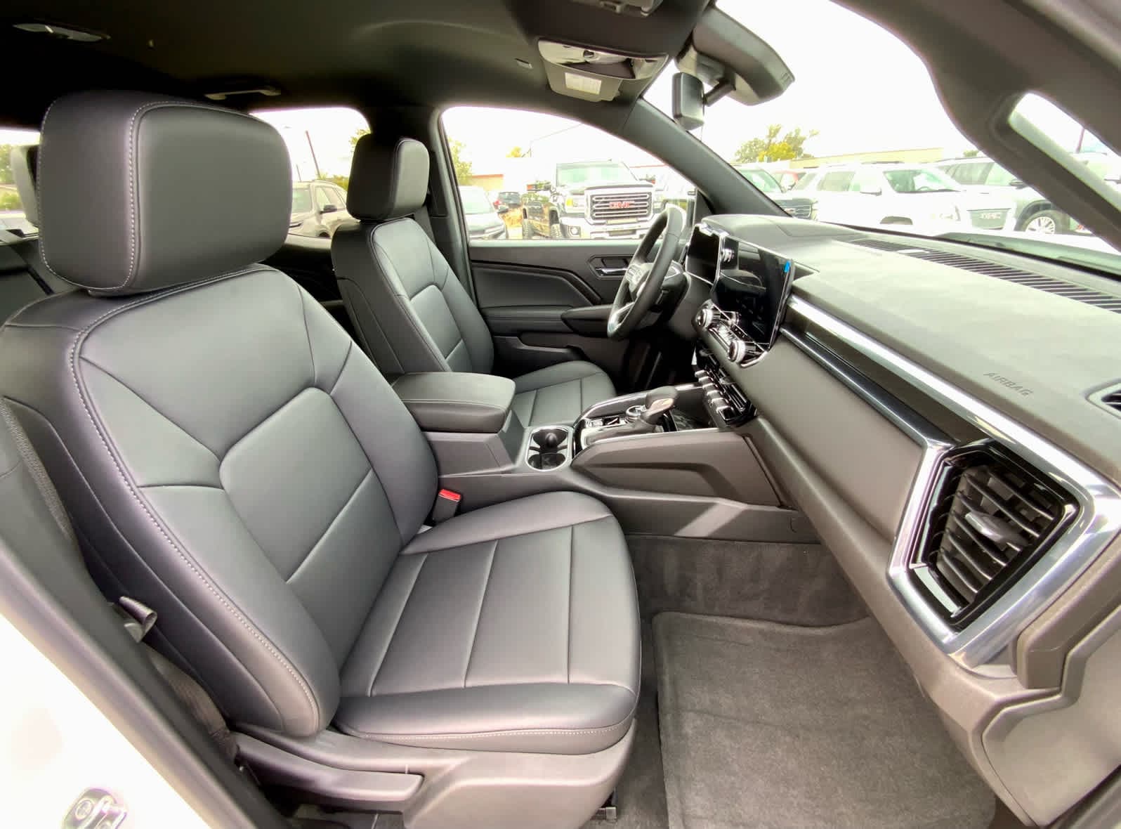 2026 GMC Canyon Elevation - Photo 23
