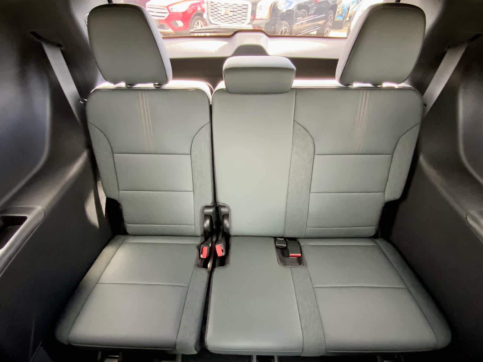 2026 GMC Acadia AT4 - Photo 29