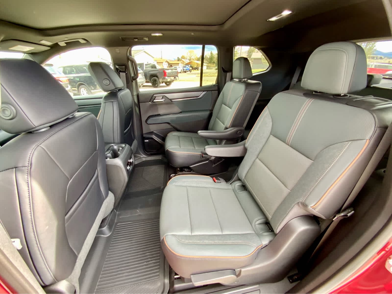 2026 GMC Acadia AT4 - Photo 23